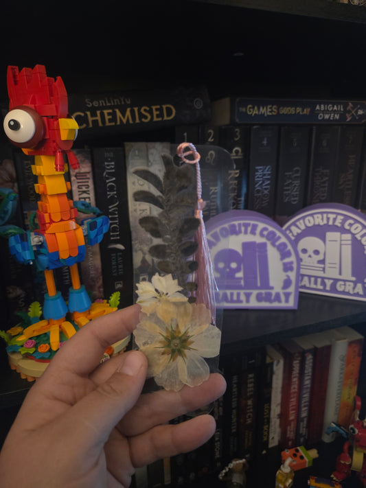 Random Pressed Flower Bookmark